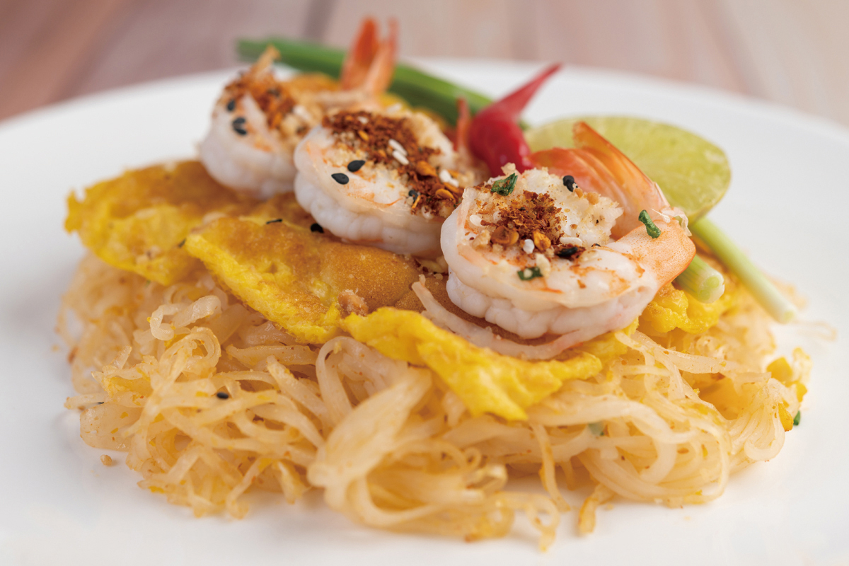 海老とアボカド米粉麺